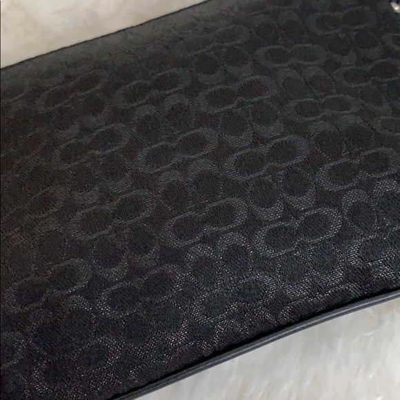 Coach Wristlet - Picture 2 of 4
